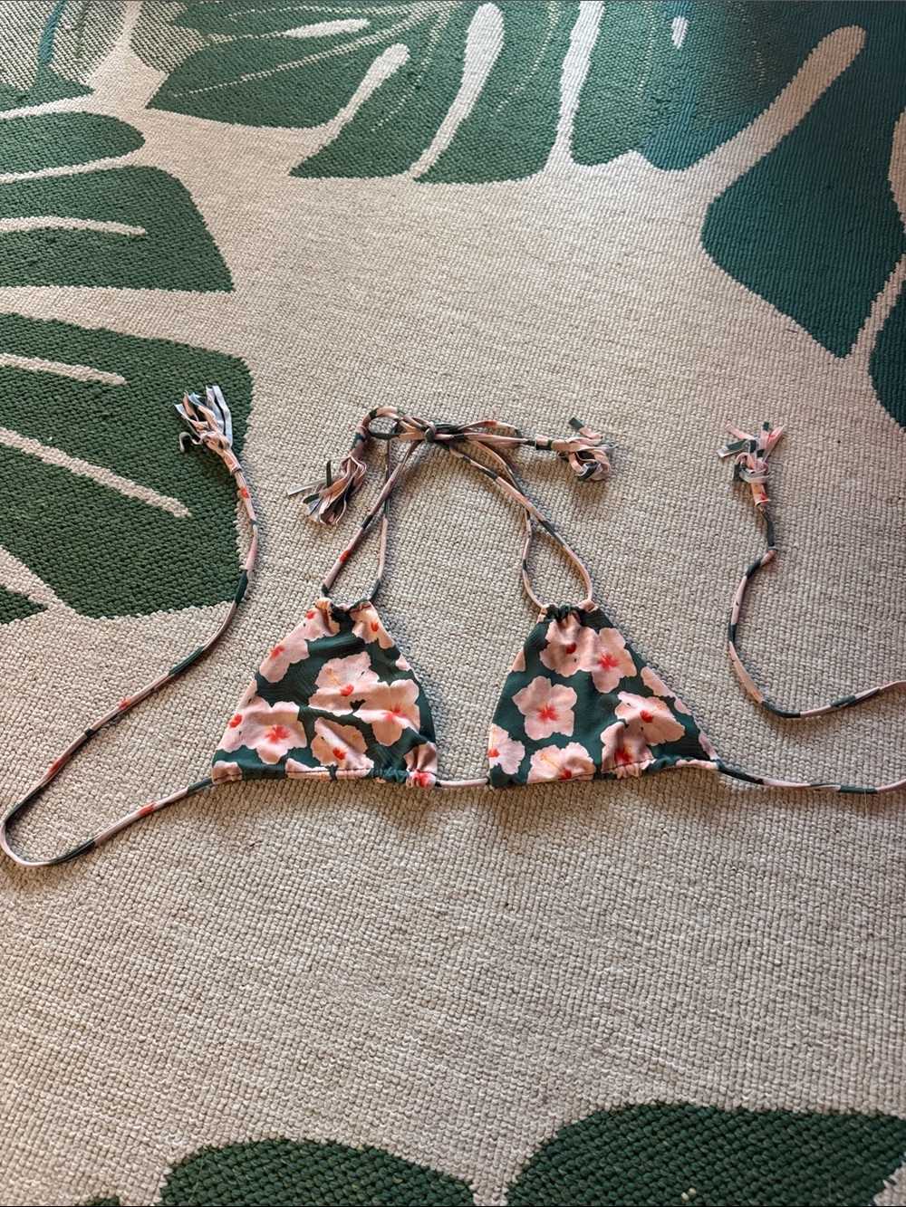 acacia swimwear Cannons hibiscus Top in Mahalo Large